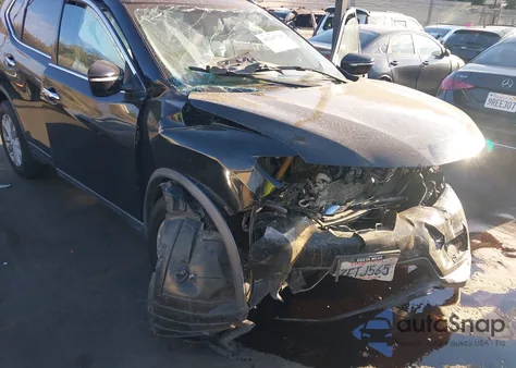 2014 Nissan Rogue Sv z USA, uszkodzony, nr VIN 5N1AT2ML9EC803368